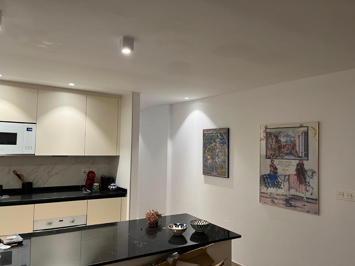 Precioso Apartamento Con Patio Granada Bagian luar foto