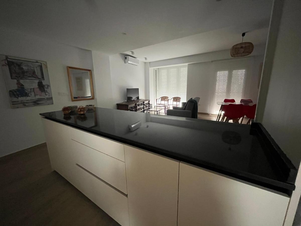 Precioso Apartamento Con Patio Granada Bagian luar foto