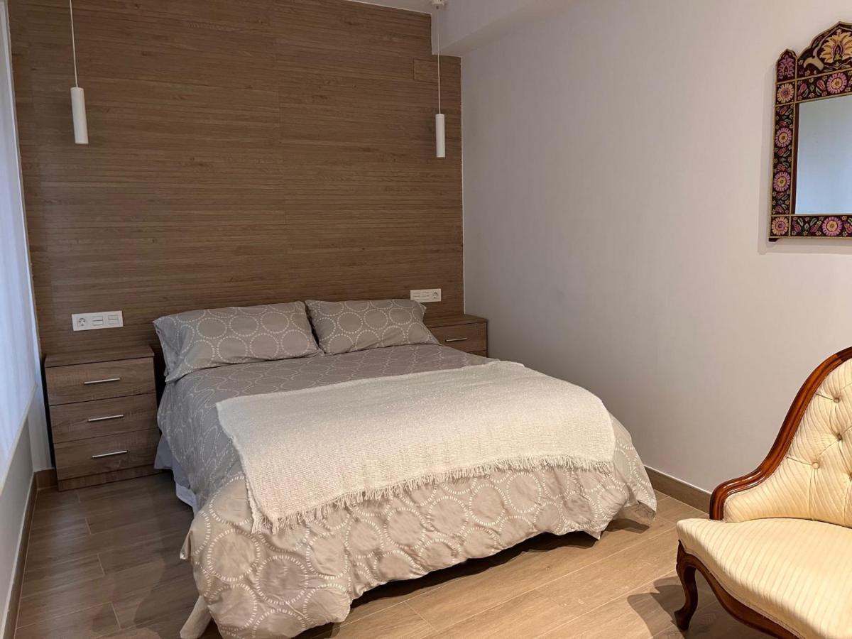Precioso Apartamento Con Patio Granada Bagian luar foto