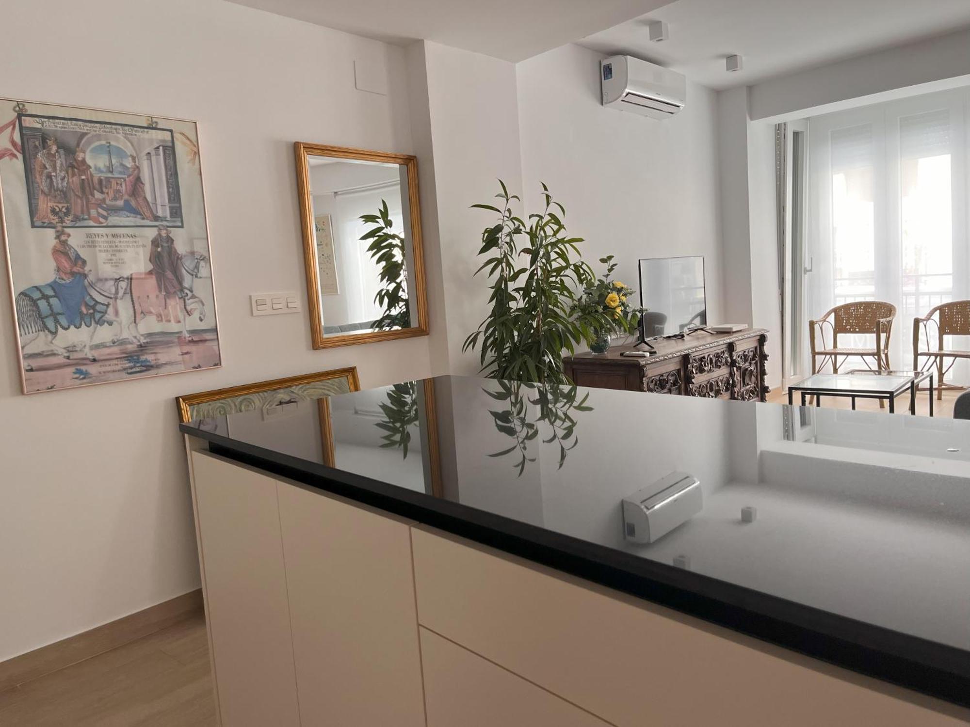 Precioso Apartamento Con Patio Granada Bagian luar foto