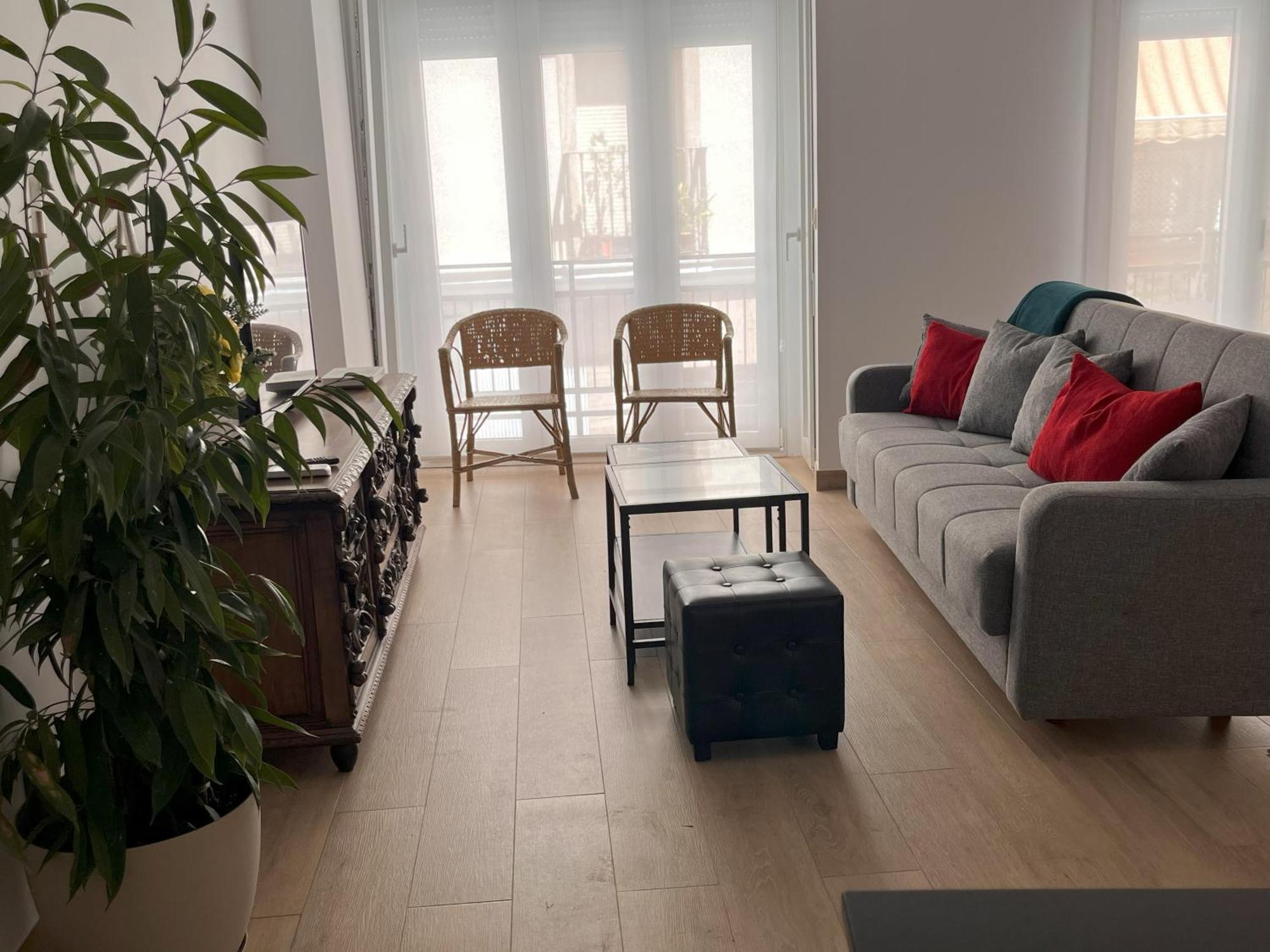 Precioso Apartamento Con Patio Granada Bagian luar foto